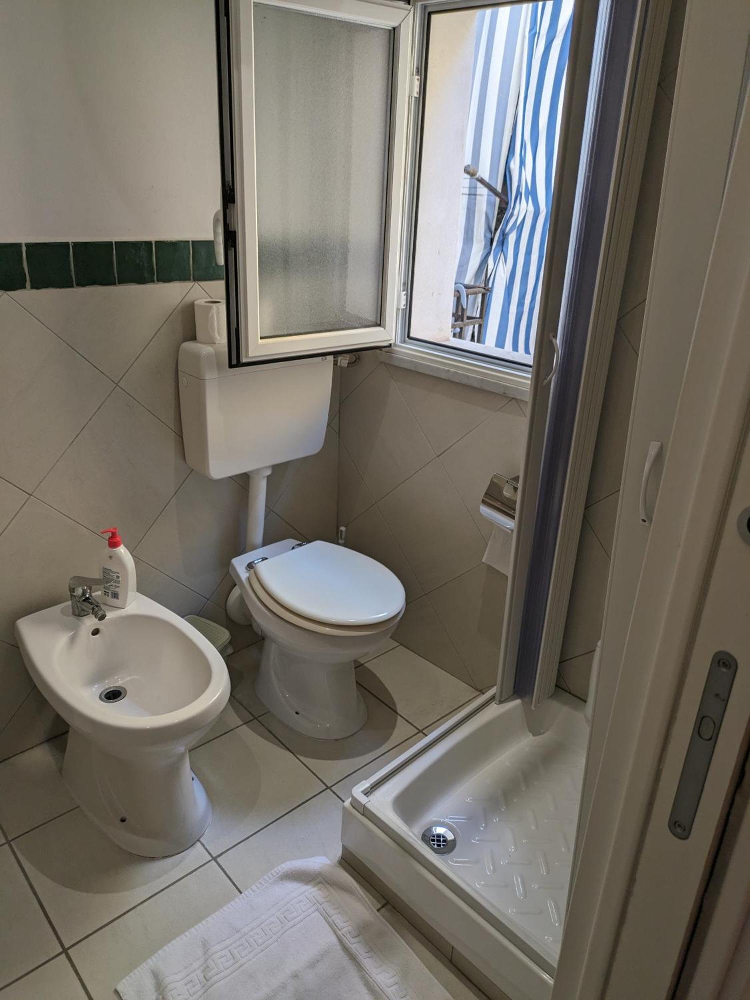 Atoca3 Casa Vacanze - Vedi Anche Atoca1 E Atoca2 Palermo Eksteriør bilde